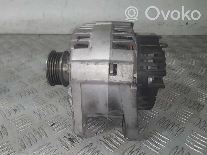 Renault Clio II Generatore/alternatore 0986049810