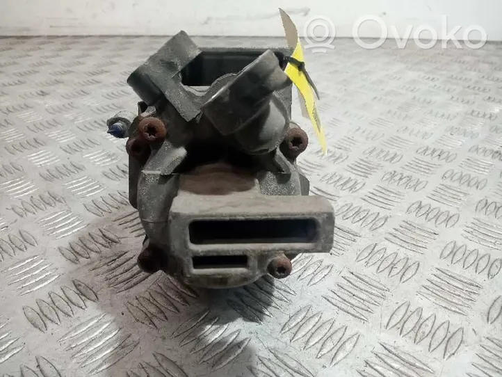 Citroen C15 Ilmastointilaitteen kompressorin pumppu (A/C) 883100H010C