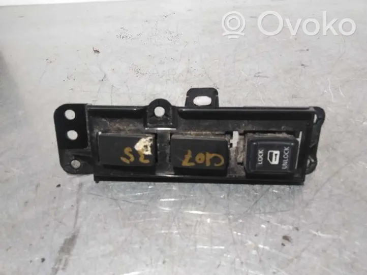 Nissan Note (E12) Interruttore parabrezza/alzacristalli 969RF3VV0A