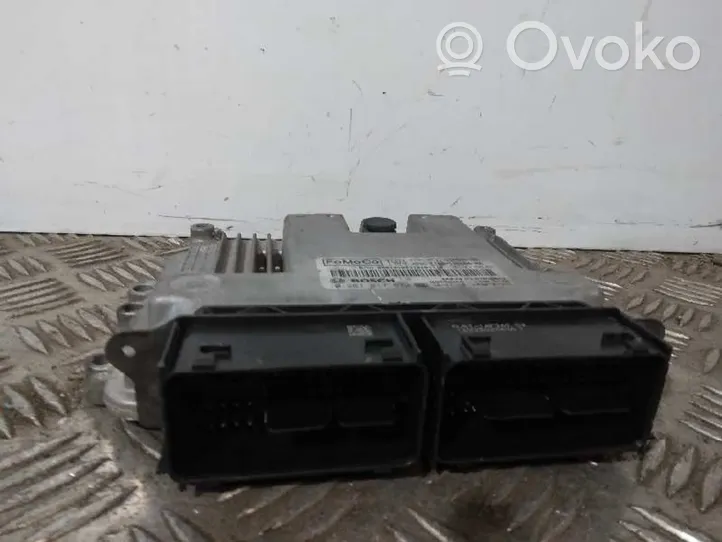 Ford Tourneo Calculateur moteur ECU 0261S17672