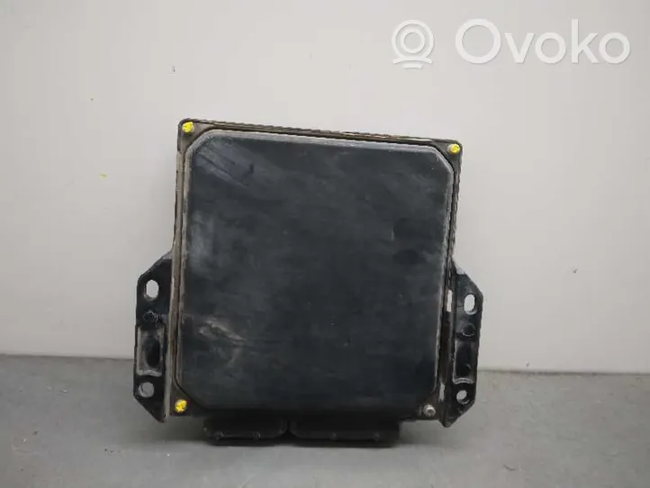 Nissan Navara Sterownik / Moduł ECU 2758006734