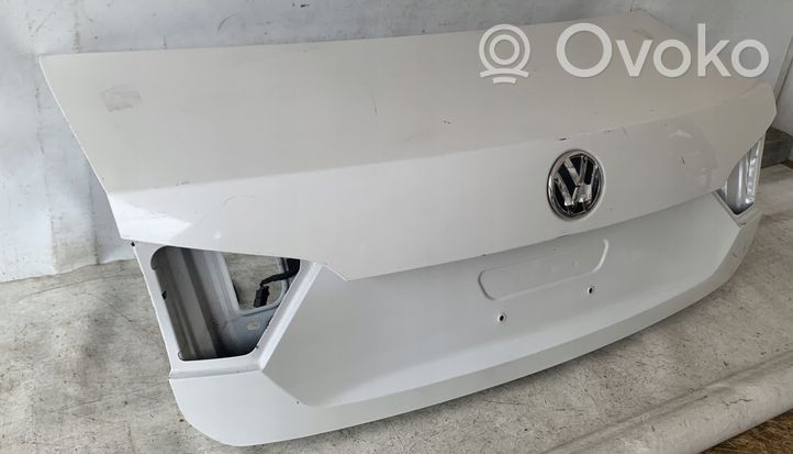 Volkswagen PASSAT B7 USA Aizmugurējais pārsegs (bagāžnieks) 
