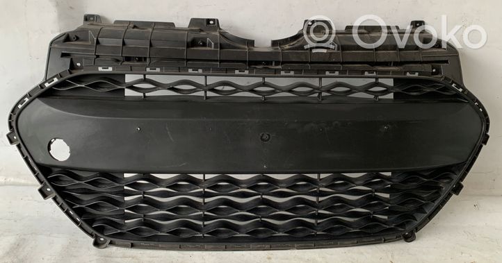 Hyundai i10 Grille calandre supérieure de pare-chocs avant 86569B9000