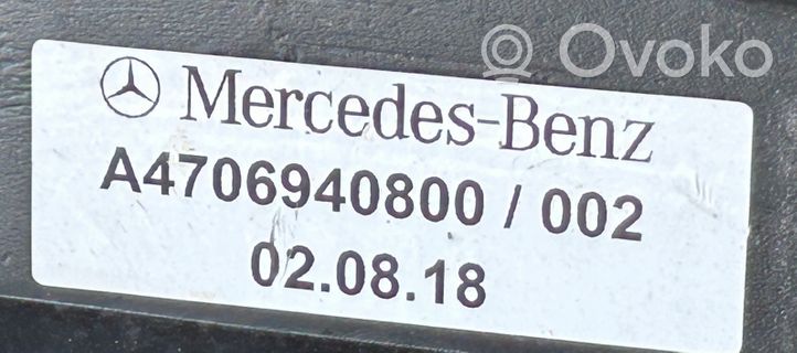 Mercedes-Benz W470 Portellone posteriore furgone A4706940800