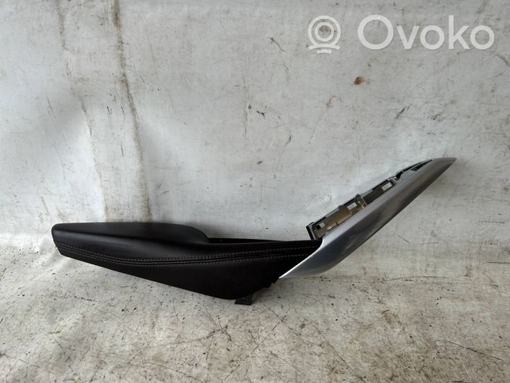 Mazda 6 Rivestimento della maniglia interna per portiera anteriore GHP969396