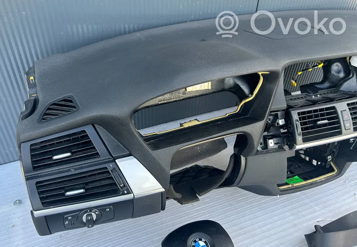 BMW X5 E70 Deska rozdzielcza 