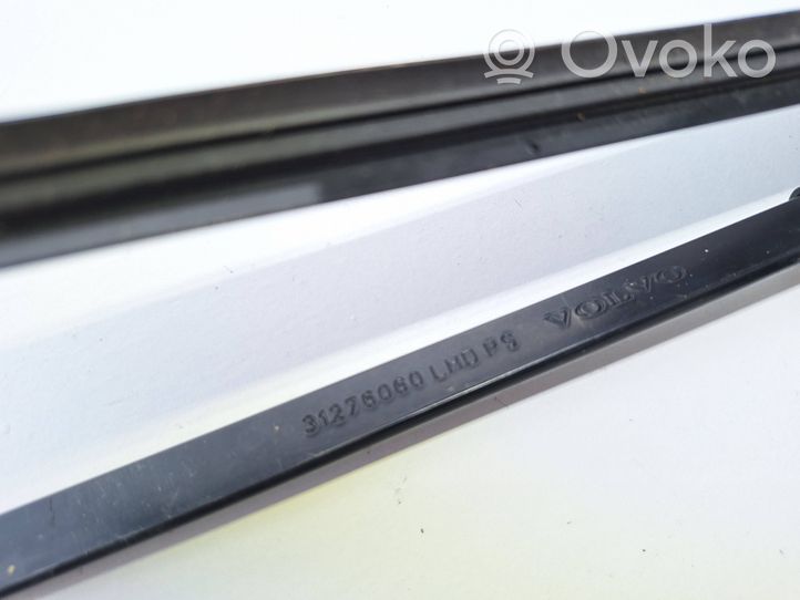 Volvo V40 Cross country Windshield/front glass wiper blade 31276060