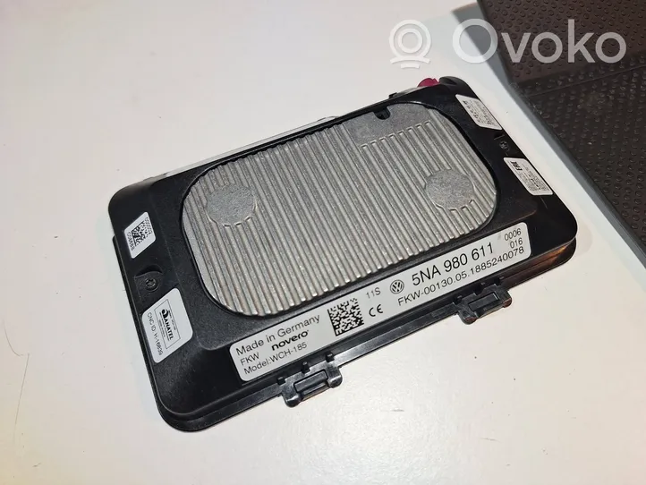 Volkswagen Golf VII Module de charge sans fil 5NA980611