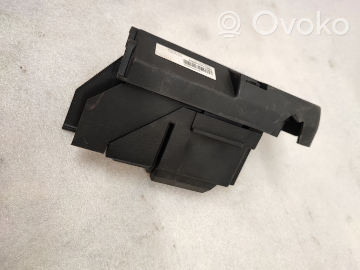 Audi SQ7 Relais de batterie fusible 4M0915459B