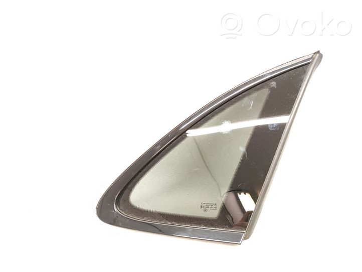 Porsche Macan Rear side window/glass 95B845298XN