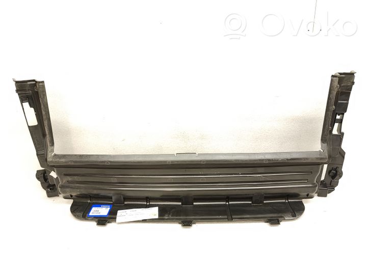 Volvo V40 Canale guida dell’aria dell’intercooler 31383998