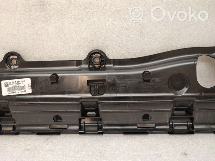 BMW 4 G22 G23 G24 G26 Kita priekinių durų apdailos detalė 51417944185