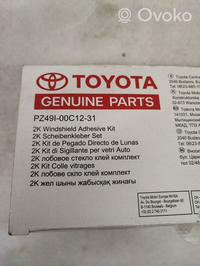 Toyota Verso Kit d’outils PZ49L00C1231