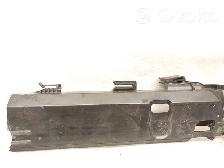 BMW 4 G22 G23 G24 G26 Kita variklio skyriaus detalė 17118666839