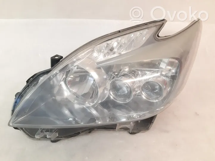 Toyota Prius (XW30) Lampa przednia 8596747010