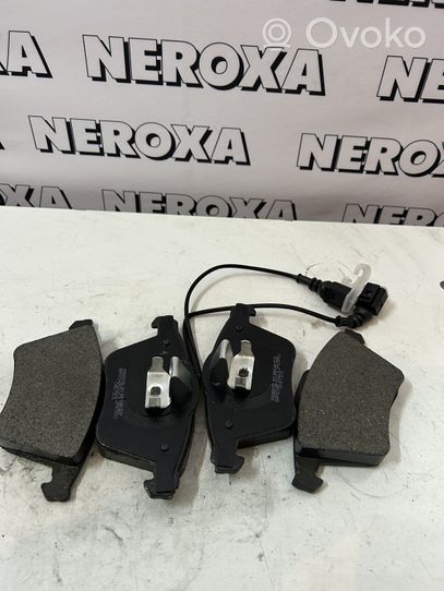 Volkswagen Sharan Brake pads (front) LP1950