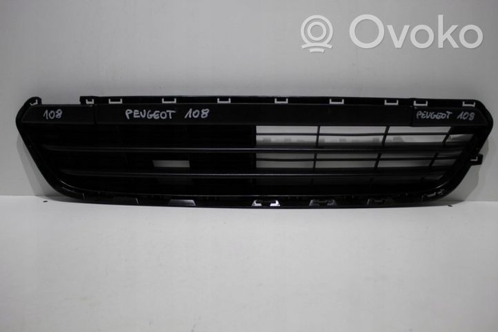 Peugeot 108 Maskownica / Grill / Atrapa górna chłodnicy 09432423324