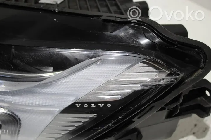 Volvo XC60 Headlight/headlamp 1708201135