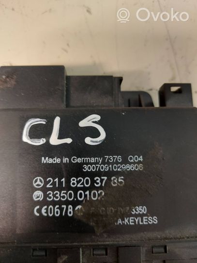 Mercedes-Benz CLS C219 Avaimettoman käytön ohjainlaite/moduuli 2118203785