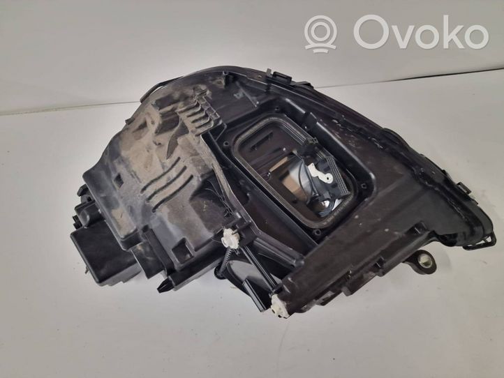 Mercedes-Benz E W213 Lampa przednia A2139067609