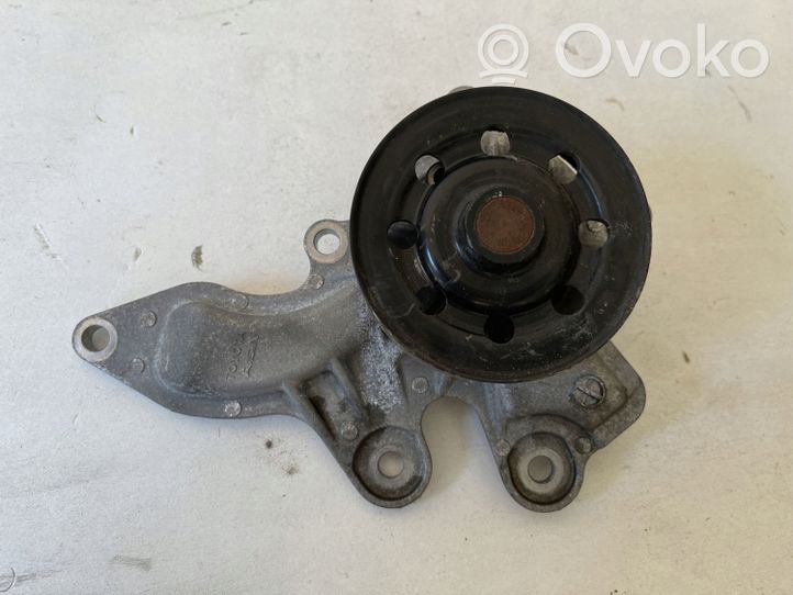 Toyota C-HR Pompe de circulation d'eau 5393298653