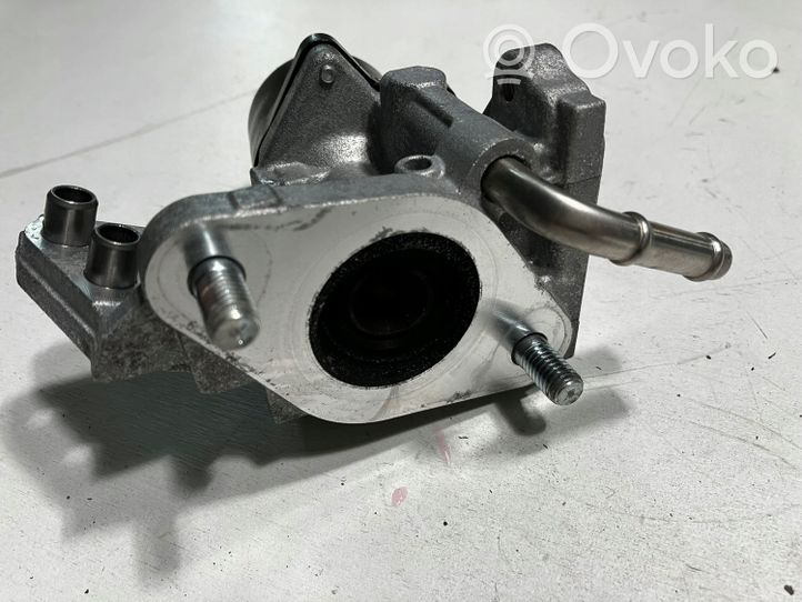 Toyota Camry VIII XV70  EGR vožtuvas 2562024050