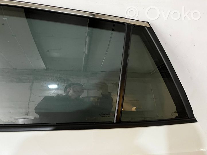 Toyota Corolla E210 E21 Porte arrière 