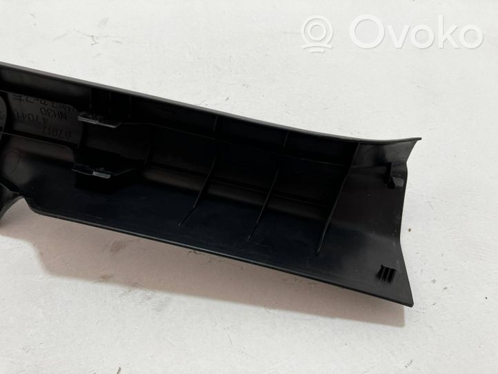 Toyota Prius (XW30) Garniture de marche-pieds arrière 6791747041