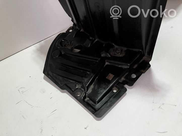 Toyota Yaris XP210 Radlaufschale Radhausverkleidung vorne 53875K0020