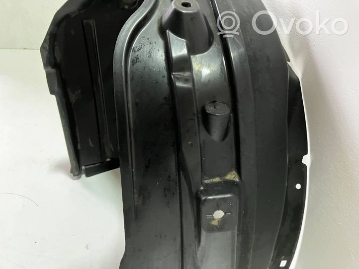 Toyota Yaris XP210 Rivestimento paraspruzzi passaruota anteriore 53875K0020