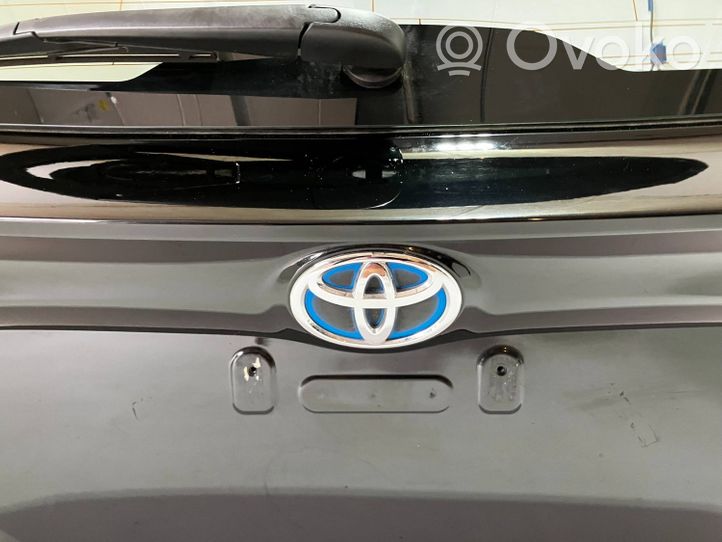 Toyota Yaris XP210 Takaluukun/tavaratilan kansi 