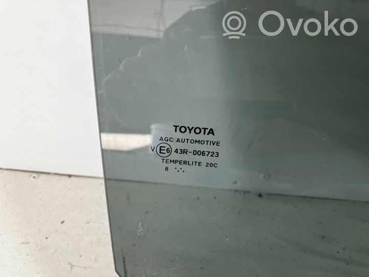 Toyota Corolla E210 E21 Vetro del finestrino della portiera posteriore 