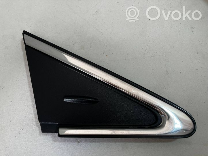 Toyota Avensis T270 Rivestimento parafango (modanatura) 6011705021