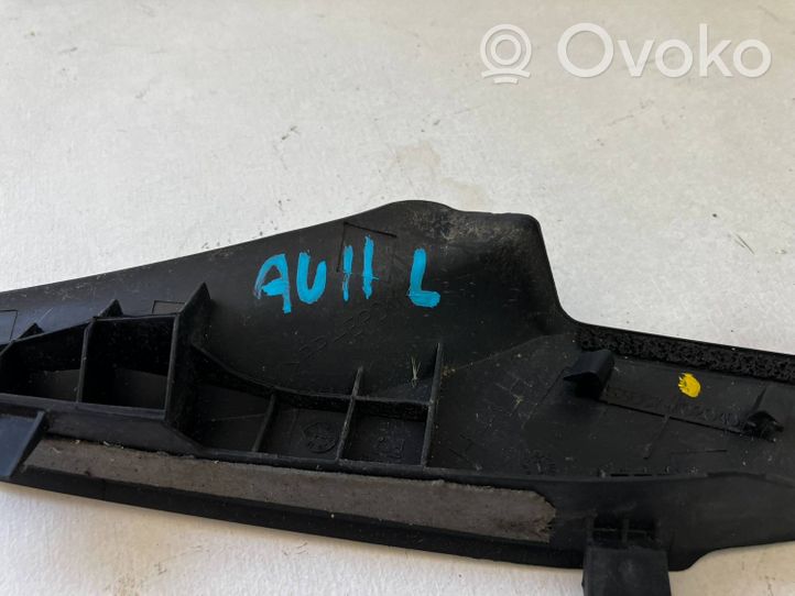 Toyota Auris E180 Priekinio stiklo apdaila 5386702040