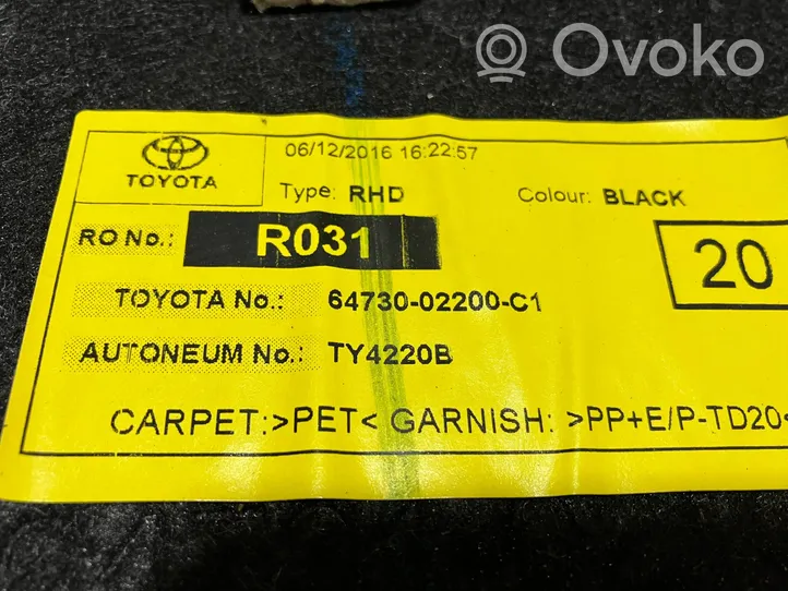 Toyota Auris E180 Poszycia / Boczki bagażnika 6473002200C1