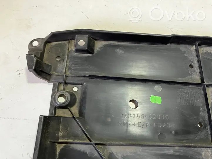 Toyota Auris E180 Priekinės važiuoklės dugno apsauga 5816602030