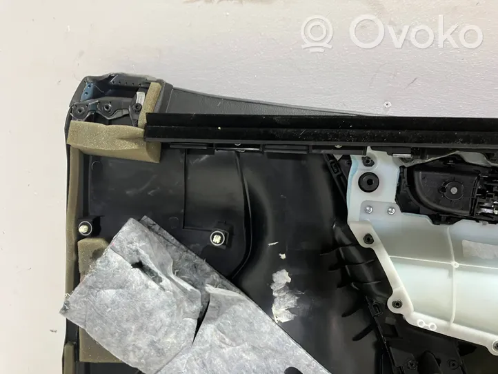 Toyota Auris E180 Rivestimento del pannello della portiera anteriore 