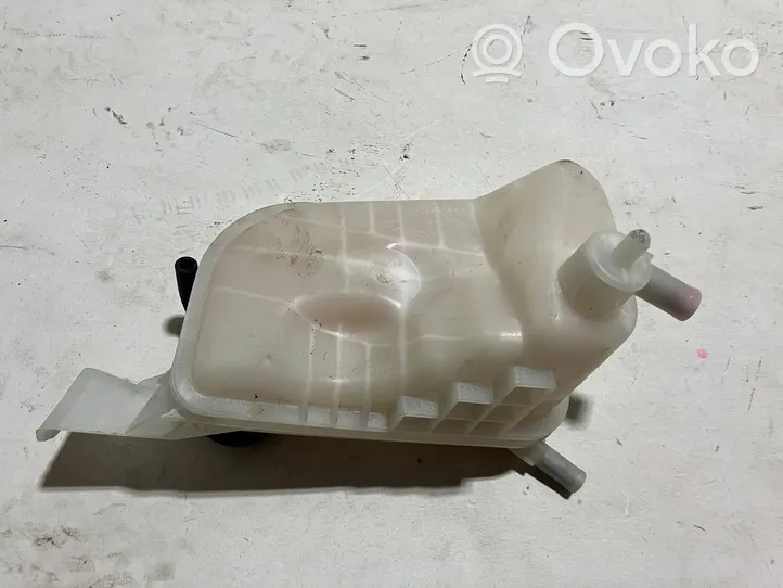 Toyota Auris E180 Vase d'expansion / réservoir de liquide de refroidissement 164800D030