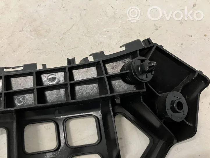 Toyota Auris E180 Support de pare-chocs arrière 5253602040