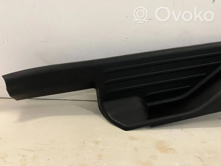 Toyota Prius+ (ZVW40) Marche-pieds arrière 6791747060