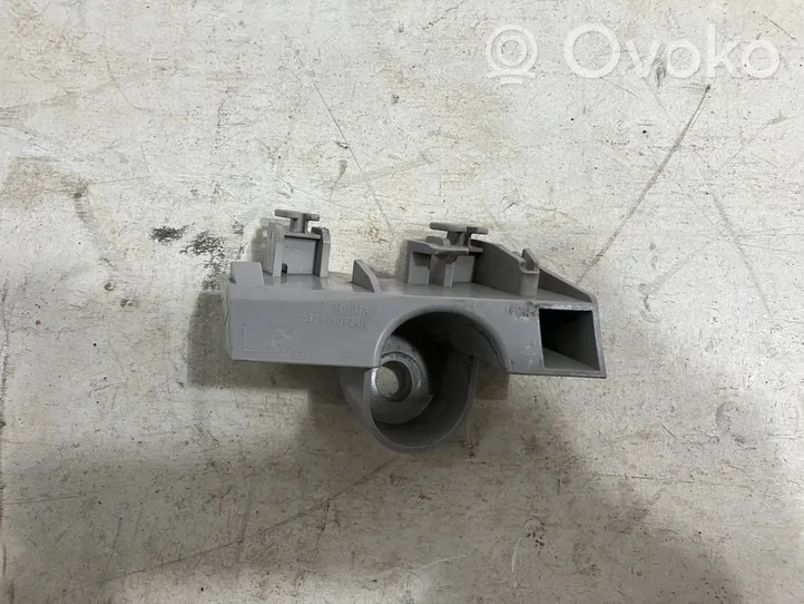 Toyota Auris E180 Support de pare-chocs arrière 5256302240