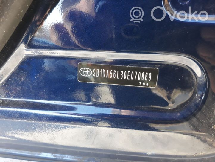 Toyota Avensis T250 Priekinės durys SB1DA56L30E070869