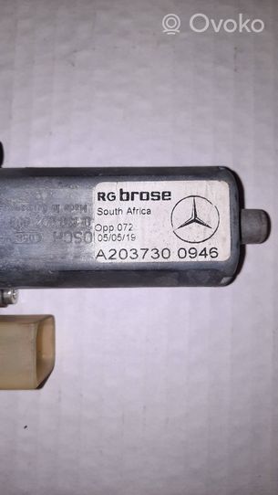 Mercedes-Benz C AMG W203 Rear door window regulator with motor A2037300946