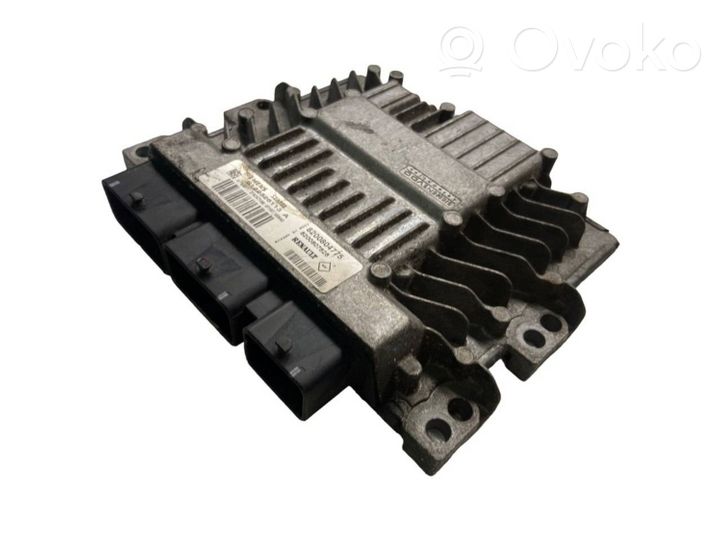 Renault Megane II Sterownik / Moduł ECU 8200804775