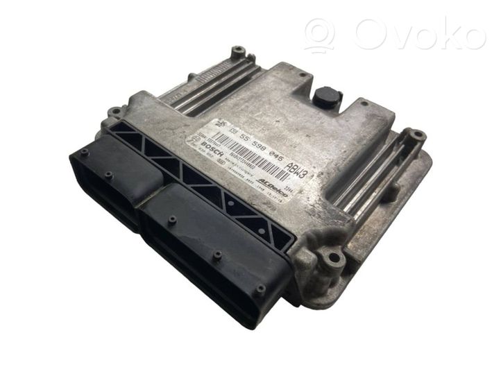 Opel Zafira C Engine control unit/module 55579447