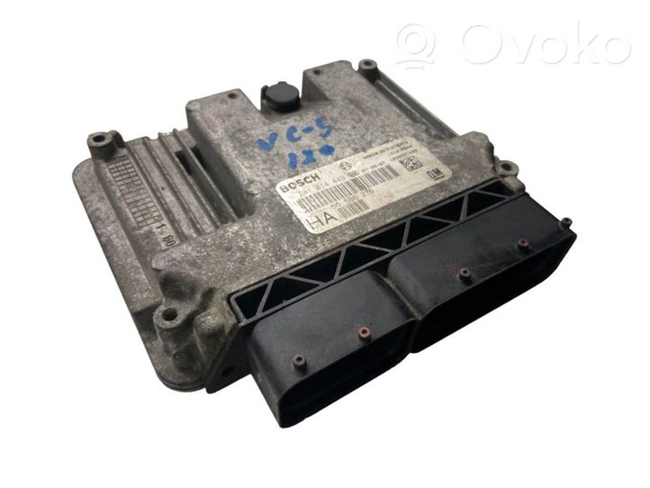 Opel Vectra C Sterownik / Moduł ECU 55566276