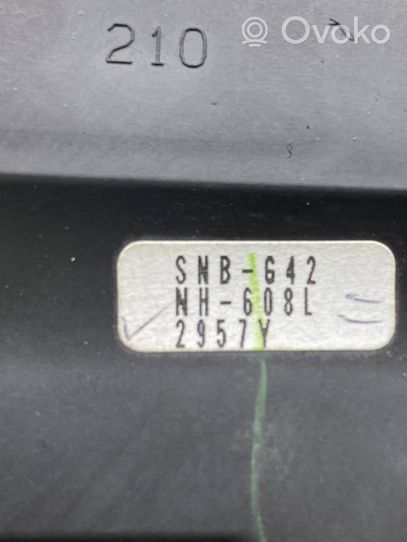 Honda Civic Panel klimatyzacji SNB642
