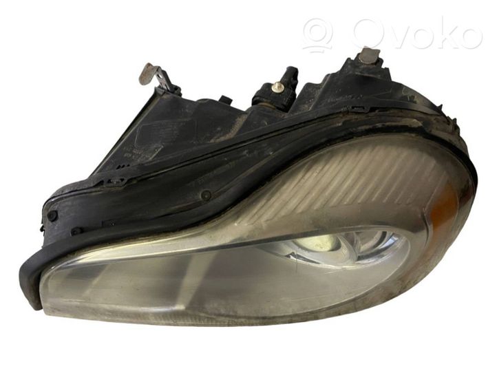 Volvo XC90 Lampa przednia 31217047