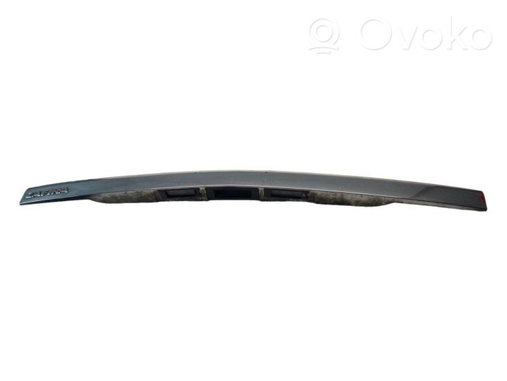 Opel Zafira B Trunk door license plate light bar 13137862