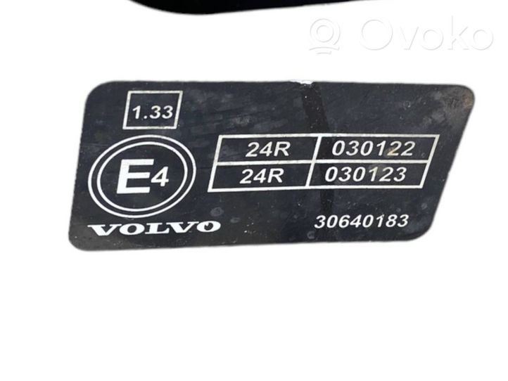 Volvo V50 Pokrywa przednia / Maska silnika 30640183